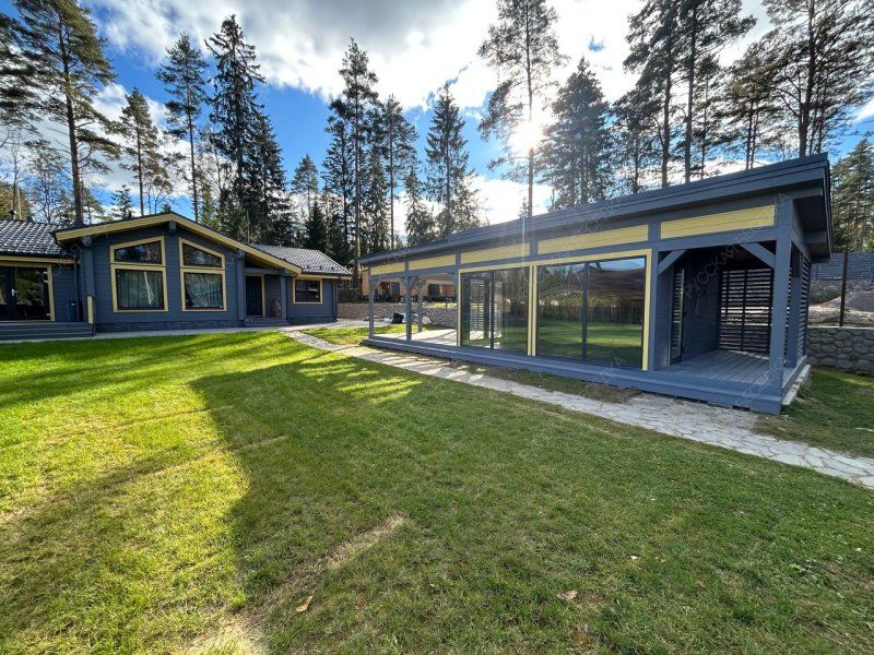 Застекленная беседка ЛЮМИНА