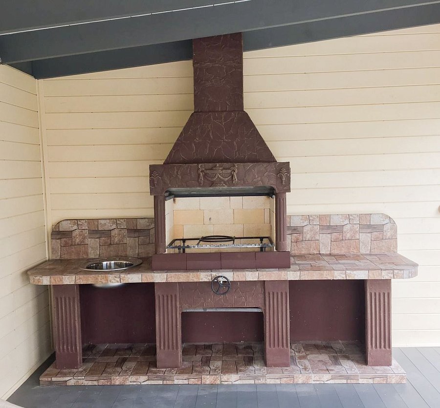 Печь № 16 — Печь барбекю с двумя рабочими столами (или мойкой)
