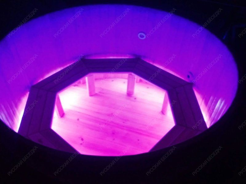 Купель угловая из кедра h120 / 110*110 / 4 см